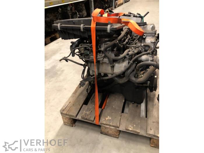 Engine from a Nissan Almera (N15) 1.4 LX,GX,S 16V 1997