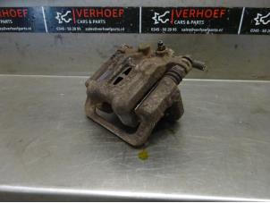 Used Rear brake calliper, right Honda Accord Tourer (CM/CN) 2.0 i-VTEC 16V Price on request offered by Verhoef Cars & Parts