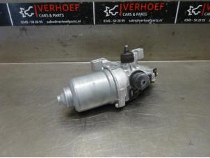 Usados Motor limpiaparabrisas delante Lexus GS (..L10) 300h 2.5 V6 24V Precio de solicitud ofrecido por Verhoef Cars & Parts