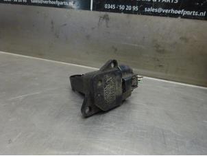 Used Airflow meter Toyota RAV4 (A3) 2.2 D-4D 16V 4x4 Price € 40,00 Margin scheme offered by Verhoef Cars & Parts