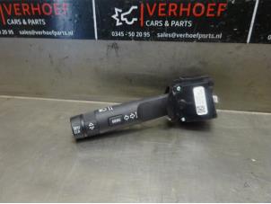 Usados Interruptor de indicador de dirección Chevrolet Cruze 1.8 16V VVT Precio de solicitud ofrecido por Verhoef Cars & Parts