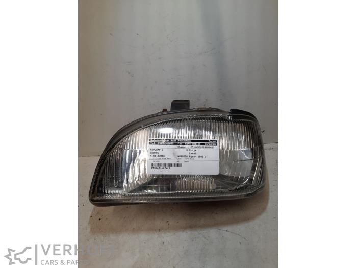 Używane Reflektor lewy Subaru Mini Jumbo 0.8 DL,SDX Cena na żądanie oferowane przez Verhoef Cars & Parts