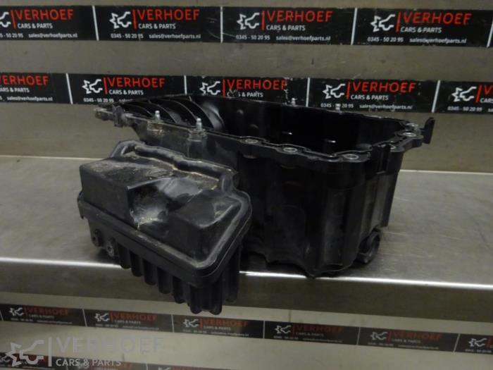 Usagé Couvercle carter Ford Connect Prix sur demande proposé par Verhoef Cars & Parts