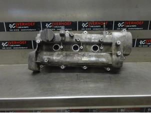 Used Rocker cover Hyundai Santa Fe II (CM) 2.7 V6 24V 4x4 Price on request offered by Verhoef Cars & Parts
