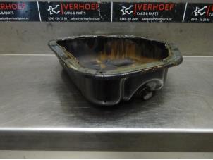Used Sump Hyundai Santa Fe II (CM) 2.7 V6 24V 4x4 Price on request offered by Verhoef Cars & Parts