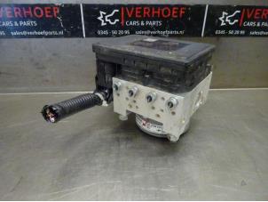 Gebrauchte ABS Pumpe Mitsubishi Outlander (GF/GG) 2.0 16V PHEV 4x4 Preis auf Anfrage angeboten von Verhoef Cars & Parts