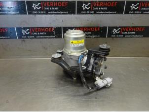 Usagé Pompe à vide (essence) Mitsubishi Outlander (GF/GG) 2.0 16V PHEV 4x4 Prix sur demande proposé par Verhoef Cars & Parts