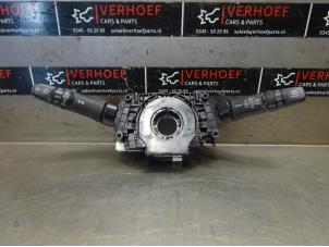 Usagé Commodo d'essuie glace Mitsubishi Outlander (GF/GG) 2.0 16V PHEV 4x4 Prix € 200,00 Règlement à la marge proposé par Verhoef Cars & Parts