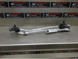 Gebrauchte Scheibenwischer Mechanik Hyundai i20 (GBB) 1.2i 16V Preis auf Anfrage angeboten von Verhoef Cars & Parts