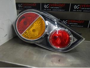 Używane Tylne swiatlo pozycyjne lewe Chevrolet Spark 1.0 16V Bifuel Cena € 40,00 Procedura marży oferowane przez Verhoef Cars & Parts