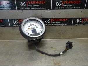 Usagé Tachomètre Mini Mini (R56) 1.6 Cooper D 16V Prix sur demande proposé par Verhoef Cars & Parts