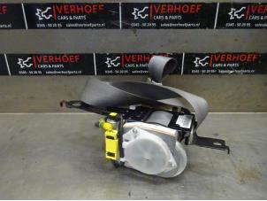 Usagé Ceinture avant droit Honda Insight (ZE2) 1.3 16V VTEC Prix € 50,00 Règlement à la marge proposé par Verhoef Cars & Parts