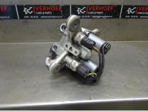 Used Hydraulic valve unit Porsche 911 (991) 3.0 24V Carrera GTS Price on request offered by Verhoef Cars & Parts