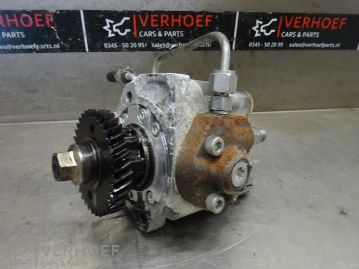 Begagnade Dieselpump Subaru Legacy Wagon (BR) Pris på förfrågan erbjuds av Verhoef Cars & Parts