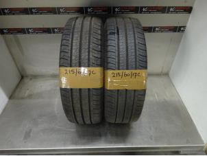 Gebrauchte Reifen Preis auf Anfrage angeboten von Verhoef Cars & Parts