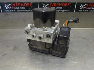 Usados Bomba ABS Volvo V40 (MV) 1.6 D2 Precio € 100,00 Norma de margen ofrecido por Verhoef Cars & Parts