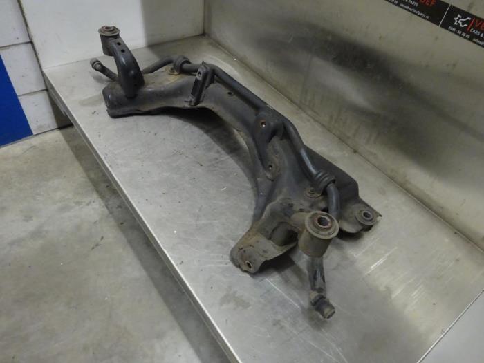 Subframe from a Daewoo Epica 2.5 24V 2007