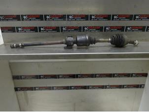 Used Front drive shaft, right Chevrolet Epica 2.5 24V Price on request offered by Verhoef Cars & Parts