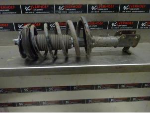 Used Front shock absorber rod, right Chevrolet Epica 2.5 24V Price on request offered by Verhoef Cars & Parts