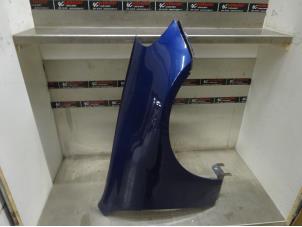 Used Front wing, right Chevrolet Epica 2.5 24V Price on request offered by Verhoef Cars & Parts