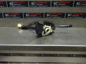 Usagé Commodo d'essuie glace Suzuki Alto (RF410) 1.1 16V Prix € 30,00 Règlement à la marge proposé par Verhoef Cars & Parts