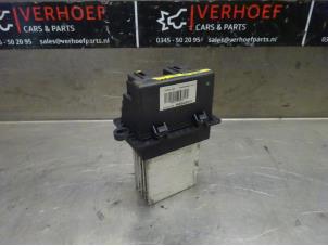 Used Heater resistor Jeep Grand Cherokee (WH/WK) 3.0 CRD V6 24V Price on request offered by Verhoef Cars & Parts