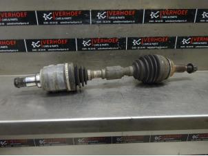 Used Front drive shaft, left Toyota Corolla Verso (R10/11) 2.2 D-4D 16V Price on request offered by Verhoef Cars & Parts
