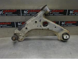 Used Front wishbone, left Alfa Romeo MiTo (955) 1.4 Turbo Multi Air 16V Price on request offered by Verhoef Cars & Parts