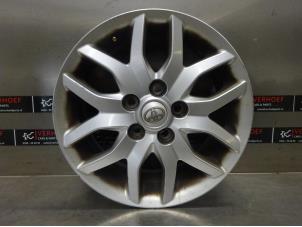 Used Wheel Toyota Auris (E15) 1.6 Dual VVT-i 16V Price € 75,00 Margin scheme offered by Verhoef Cars & Parts