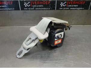 Usagé Ceinture de sécurité arrière centre Hyundai Sonata 2.4 16V CVVT Prix sur demande proposé par Verhoef Cars & Parts