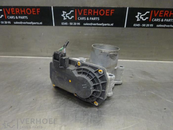 Gebrauchte Drosselklappengehäuse Renault Twingo III (AH) 1.0 SCe 70 12V Preis € 75,00 Margenregelung angeboten von Verhoef Cars & Parts