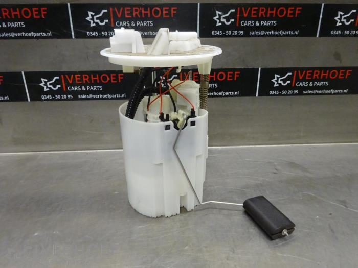 Gebrauchte Benzinpumpe Renault Twingo III (AH) 1.0 SCe 70 12V Preis auf Anfrage angeboten von Verhoef Cars & Parts