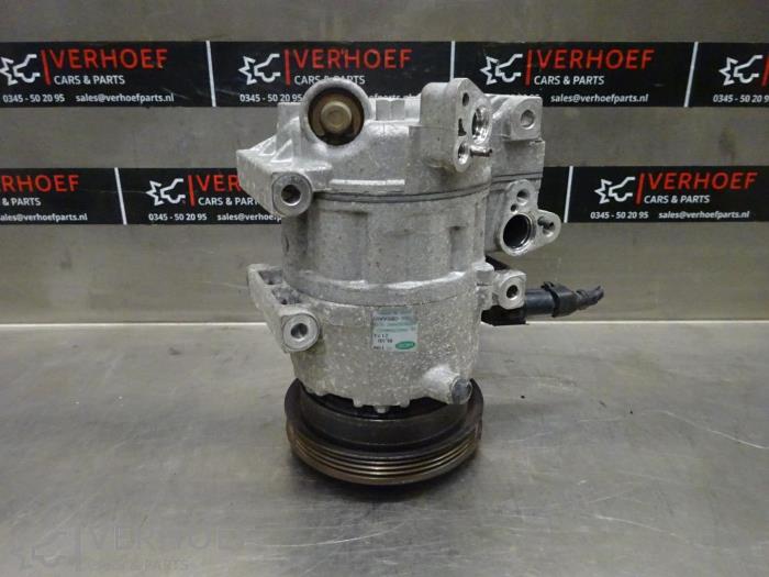 Used Air conditioning pump Hyundai Accent 1.4i 16V Price € 50,00 Margin scheme offered by Verhoef Cars & Parts