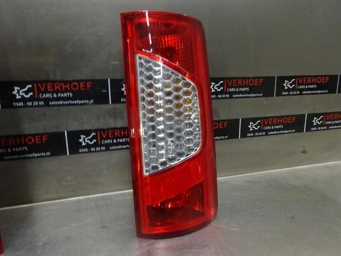 Taillight, right from a Ford Transit Connect 1.8 TDdi LWB Euro 4 2012