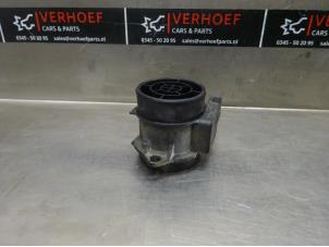 Gebrauchte Luftmengenmesser Kia Carens III (FG) 2.0i CVVT 16V Preis € 50,00 Margenregelung angeboten von Verhoef Cars & Parts