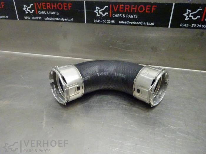 Gebrauchte Intercooler Schlauch Toyota Land Cruiser (J15) 2.8 D-4D 16V Euro 6 Preis € 42,35 Mit Mehrwertsteuer angeboten von Verhoef Cars & Parts