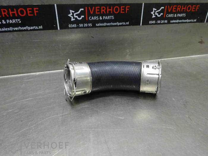 Gebrauchte Intercooler Schlauch Toyota Land Cruiser (J15) 2.8 D-4D 16V Euro 6 Preis € 42,35 Mit Mehrwertsteuer angeboten von Verhoef Cars & Parts