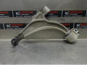 Usagé Bras de suspension avant gauche Chevrolet Cruze 1.8 16V VVT Bifuel Prix sur demande proposé par Verhoef Cars & Parts