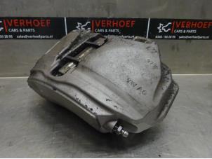 Used Front brake calliper, right Audi A5 Cabrio (F57/F5E) 2.0 TFSI Mild Hybrid 16V Quattro Price € 150,00 Margin scheme offered by Verhoef Cars & Parts