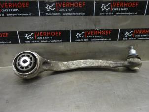 Usagé Bras de suspension avant gauche Mercedes C (W205) C-300 CDI 2.2 BlueTEC Hybrid, C-300 h 16V Prix sur demande proposé par Verhoef Cars & Parts