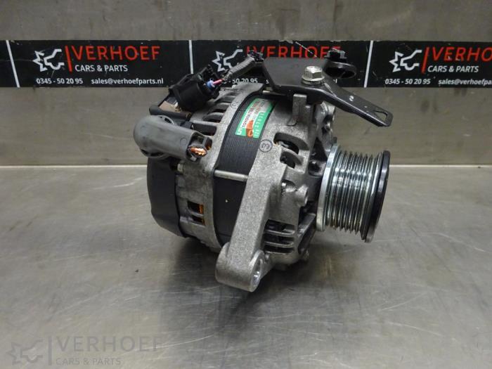 Usagé Dynamo Toyota Hilux V/VI 2.4 D 16V 4WD Prix sur demande proposé par Verhoef Cars & Parts
