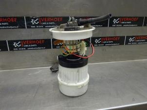 Usados Bomba de gasolina Volvo V50 (MW) 1.8 16V Precio de solicitud ofrecido por Verhoef Cars & Parts