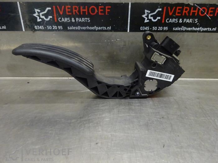 Begagnade Gaspedalsensor Renault Megane III Grandtour (KZ) 1.5 dCi 110 Pris på förfrågan erbjuds av Verhoef Cars & Parts