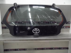 Used Rear window Toyota Aygo (B10) 1.0 12V VVT-i Price on request offered by Verhoef Cars & Parts