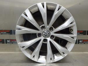 Gebrauchte Felge Volkswagen Tiguan Allspace (BW2) 2.0 TDI 16V BlueMotion Technology SCR Preis auf Anfrage angeboten von Verhoef Cars & Parts
