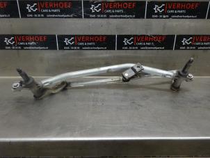 Gebrauchte Scheibenwischer Mechanik Peugeot 208 I (CA/CC/CK/CL) 1.6 e-HDi FAP Preis € 50,00 Margenregelung angeboten von Verhoef Cars & Parts