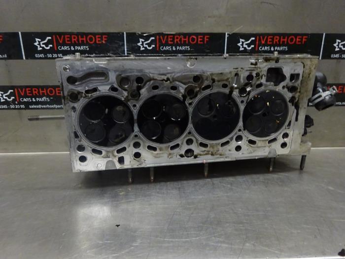 Cylinder head from a Volkswagen Tiguan Allspace (BW2) 2.0 TDI 16V BlueMotion Technology SCR 2019