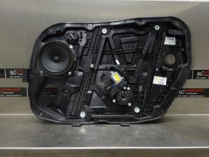Usagé Mécanique vitre 4portes avant droite Kia Ceed Sportswagon (CDF) 1.4 T-GDI 16V Prix sur demande proposé par Verhoef Cars & Parts