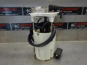 Usagé Pompe essence Toyota Corolla (E12) 1.4 16V VVT-i Prix sur demande proposé par Verhoef Cars & Parts
