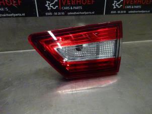 Used Taillight, right Renault Clio IV (5R) 0.9 Energy TCE 90 12V Price on request offered by Verhoef Cars & Parts
